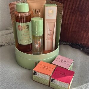 Pixi Skincare Collection with Glow Tonic and Peel & Polish Plus 3 lip masks
